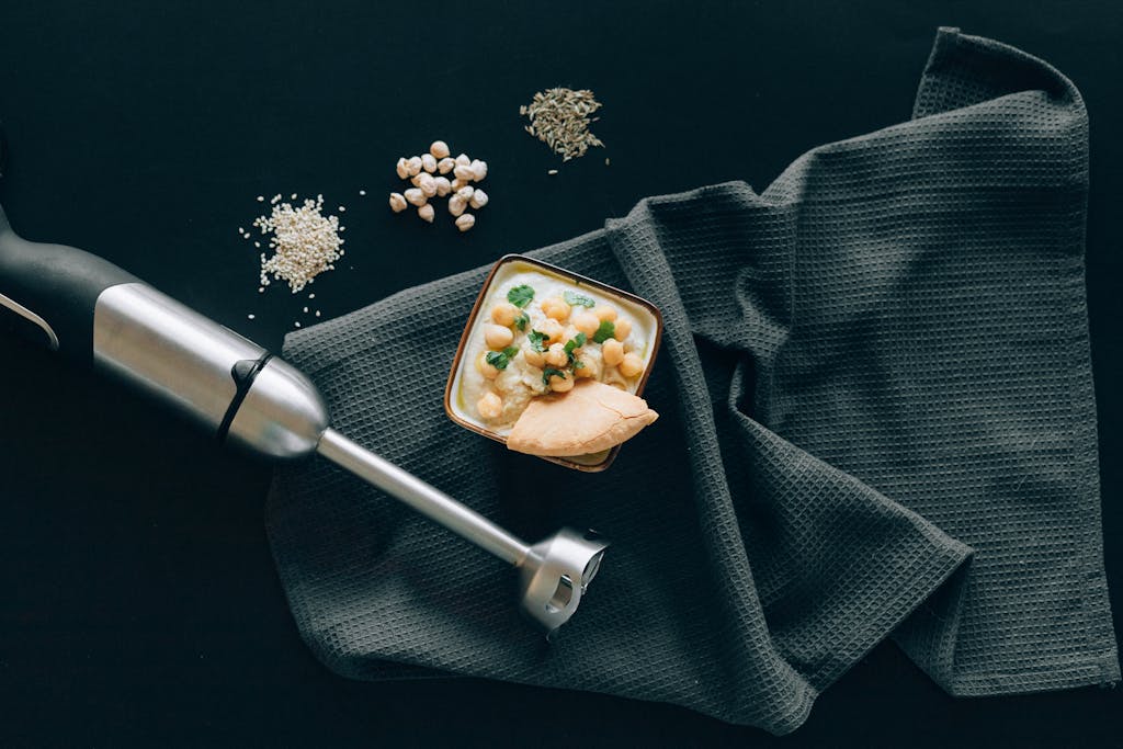 Cuisinart CSB-179 Smart Stick blender with stainless steel shaft and accessories